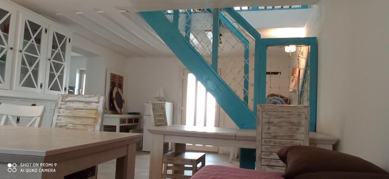 Holiday Homes Mare Premantura Eksteriør billede